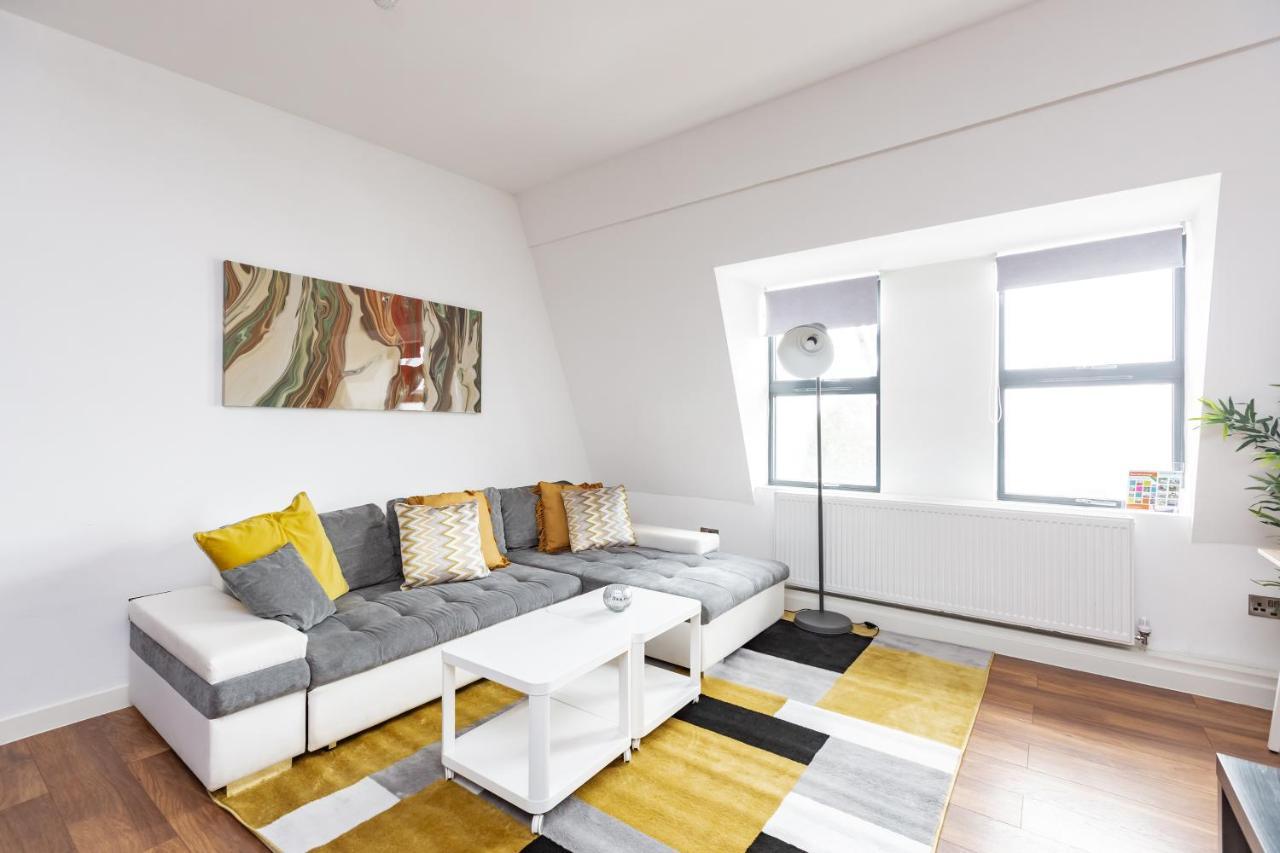 Manhattan Heights Apartment เมดสโตน ภายนอก รูปภาพ