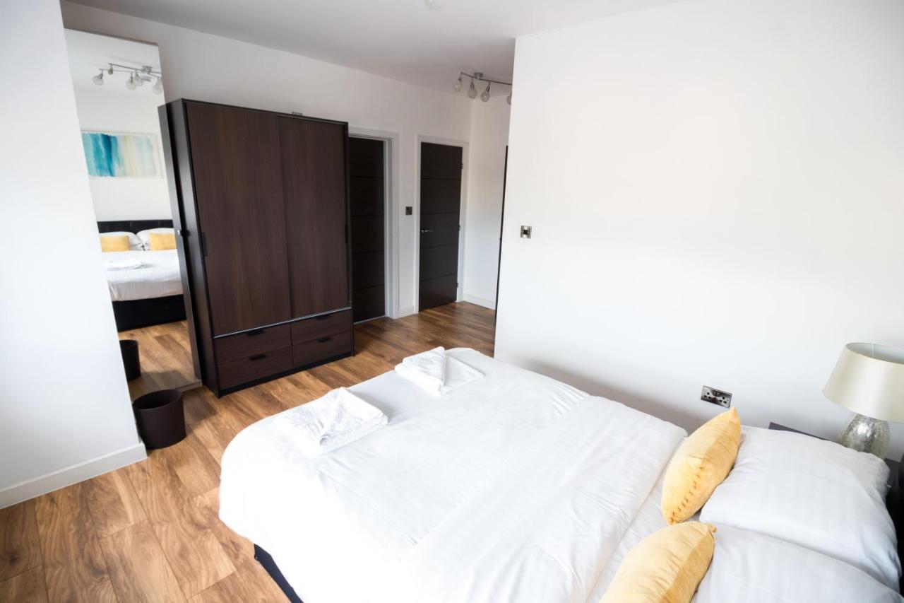 Manhattan Heights Apartment เมดสโตน ภายนอก รูปภาพ