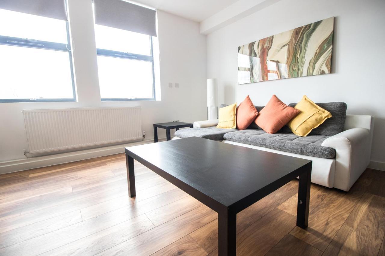 Manhattan Heights Apartment เมดสโตน ภายนอก รูปภาพ