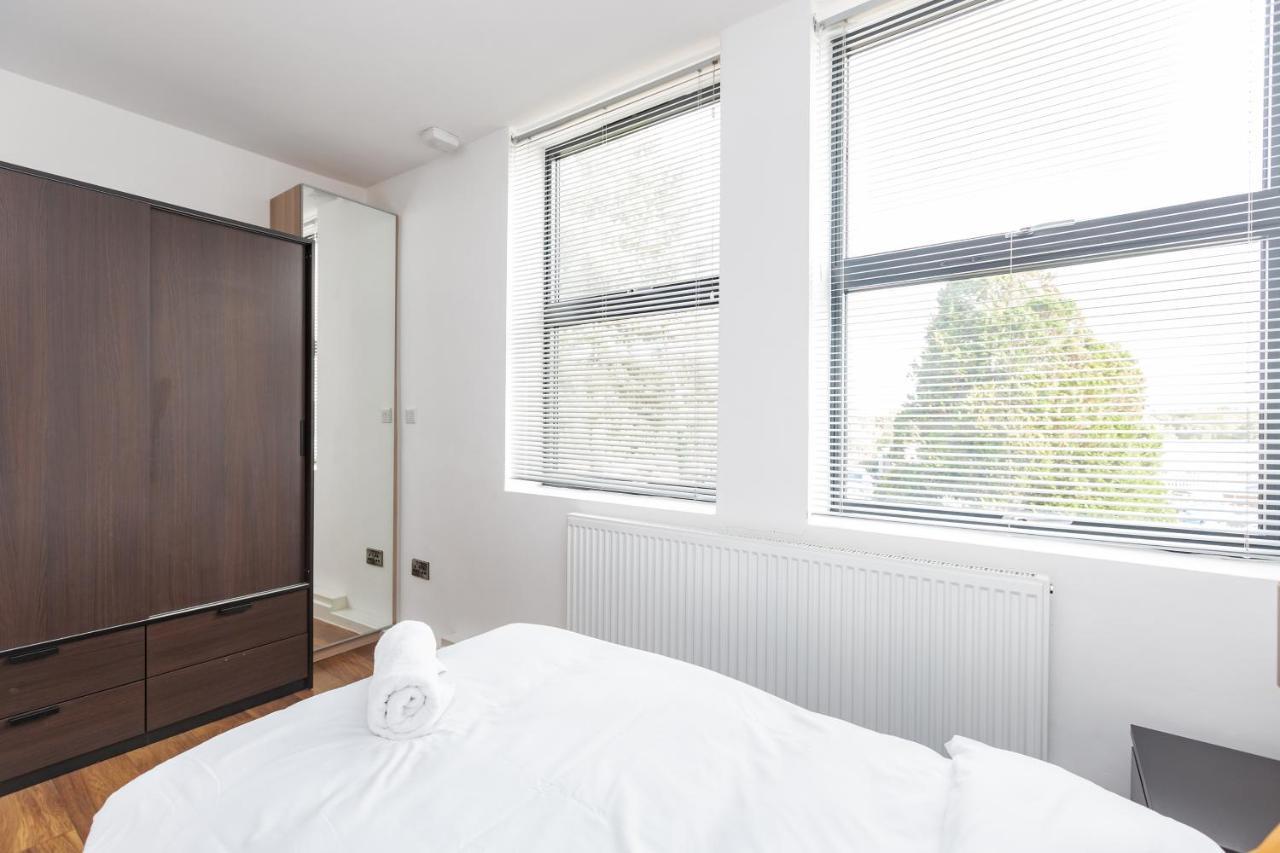 Manhattan Heights Apartment เมดสโตน ภายนอก รูปภาพ