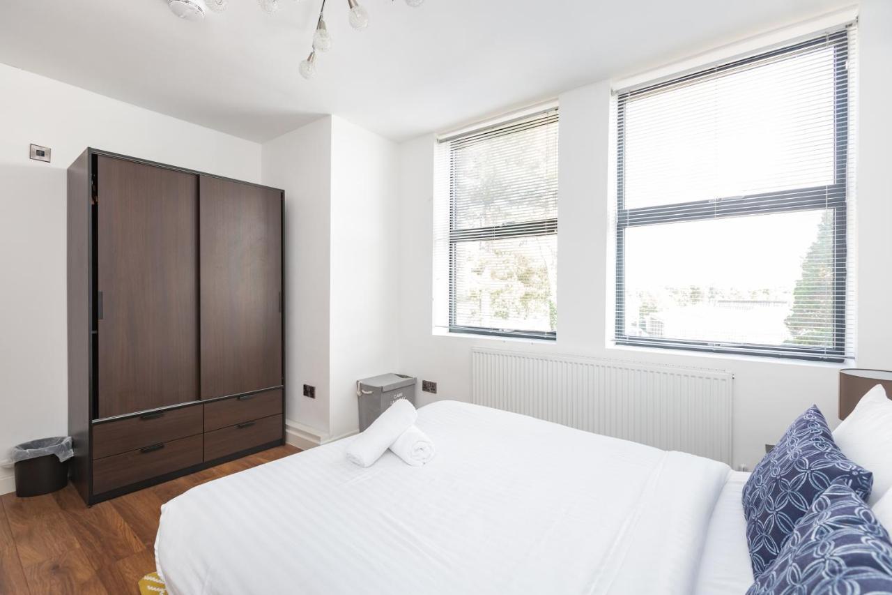 Manhattan Heights Apartment เมดสโตน ภายนอก รูปภาพ