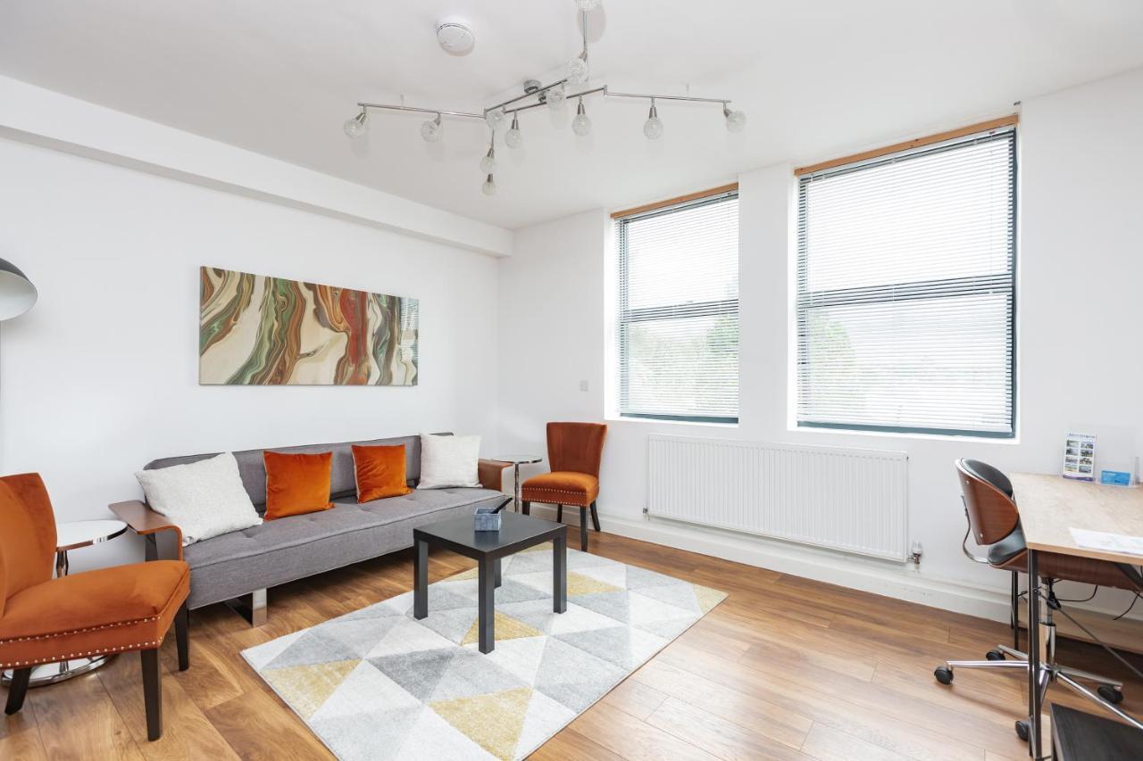 Manhattan Heights Apartment เมดสโตน ภายนอก รูปภาพ
